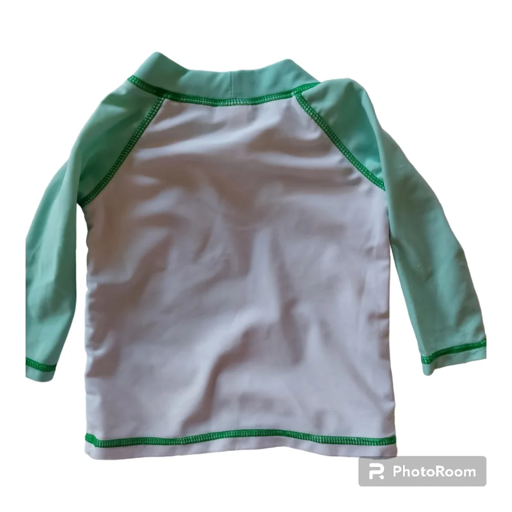 Long Sleeve Tropical Rashguard by Target. - Picture 2 of 11